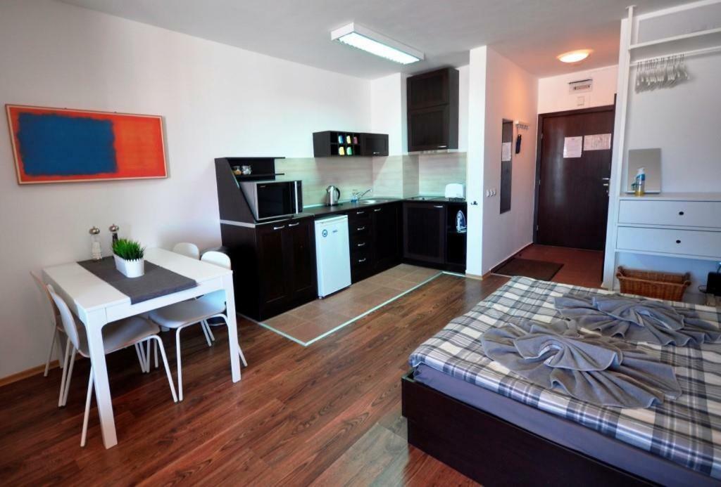 Apartman U Kompleksu Royal Towers Банско Екстериор снимка